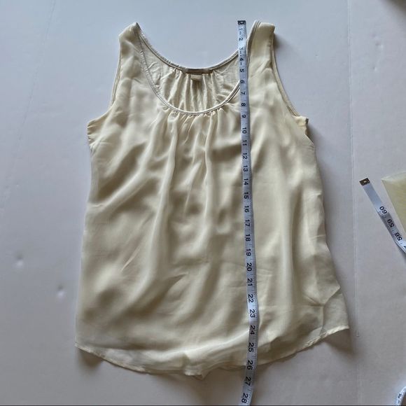Banana Republic Tank Top with Leather Trim Detail, Cream, M (y98) - Picture 4 of 7